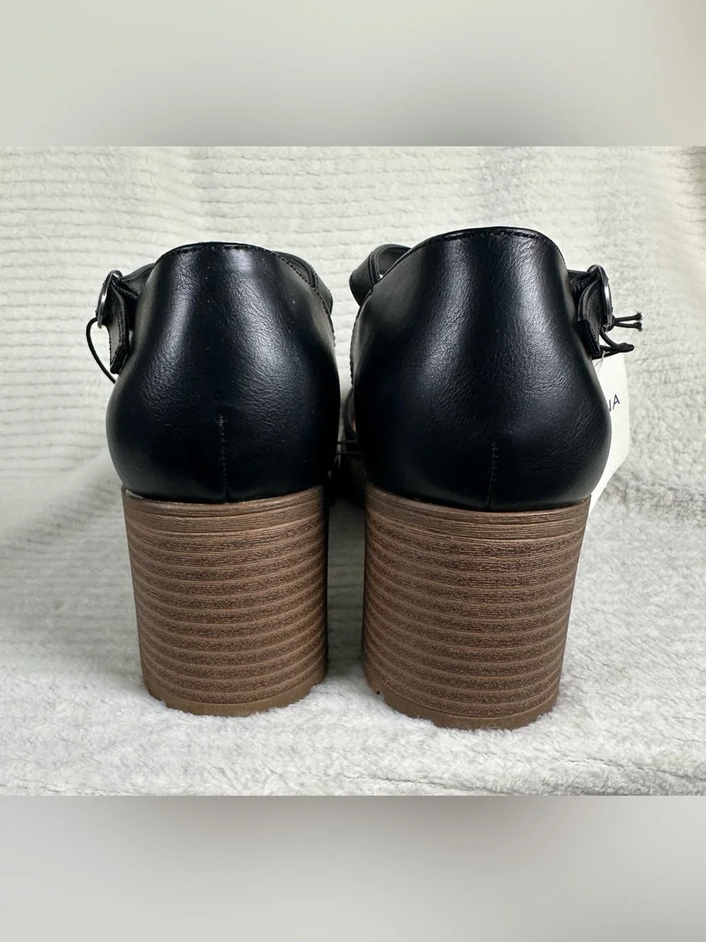 Arizona Women’s Black Prarie Round Toe Mary Jane Shoes NWT Size 10
